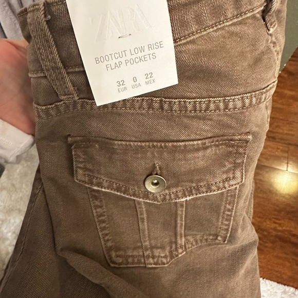 NWT Zara Women’s Bootcut Low Rise Jeans in Brown - Picture 7 of 10